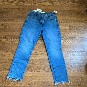 Good American Good Classic jeans in Size 4